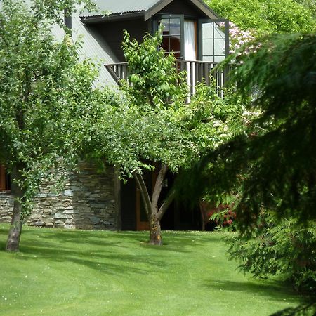 Trelawn Riverside Cottages Arthurs Point Exterior photo