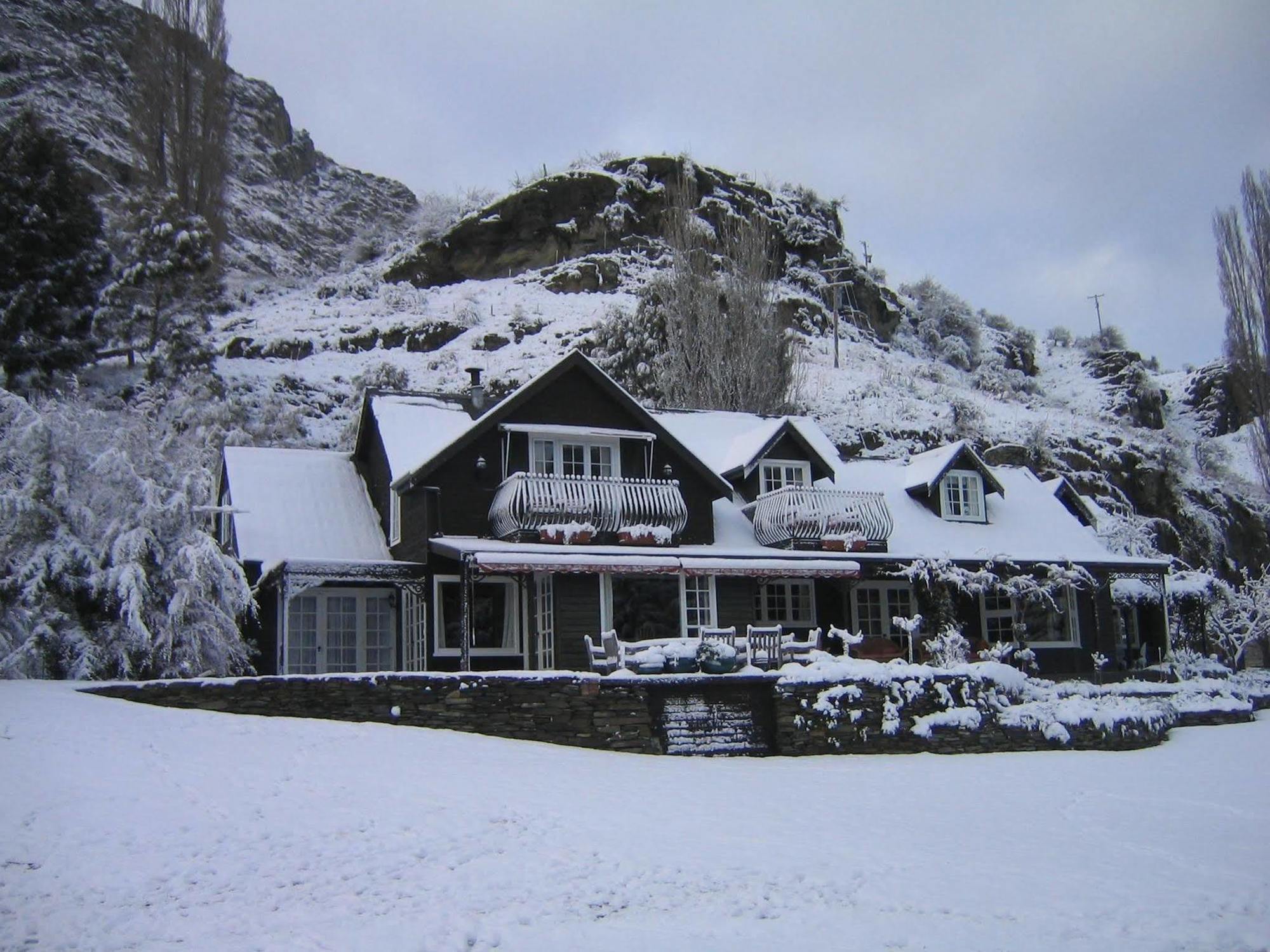 Trelawn Riverside Cottages Arthurs Point Exterior photo